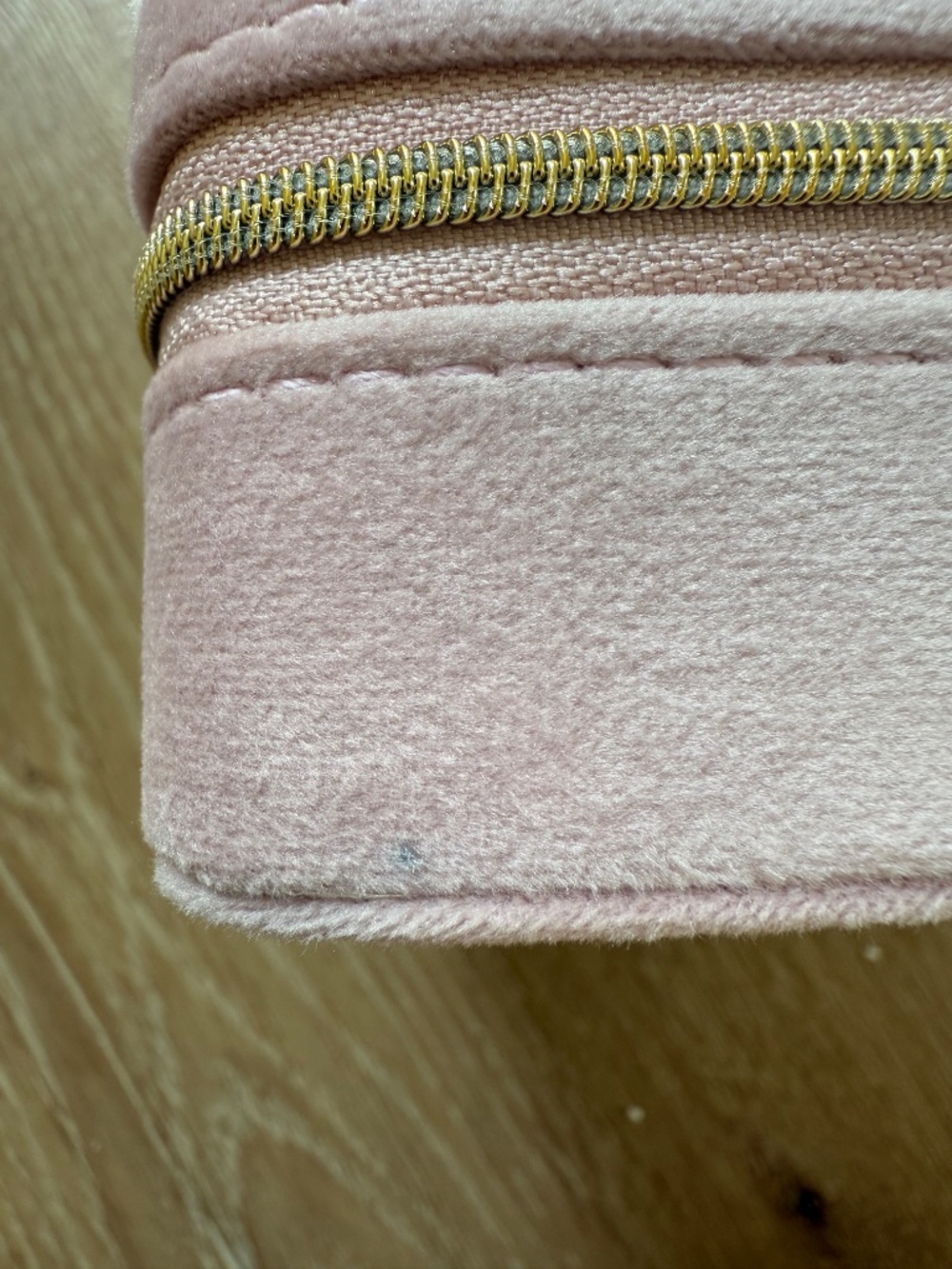 A New Day Velvet Jewelry Box with Zipper - Picture 4 of 7